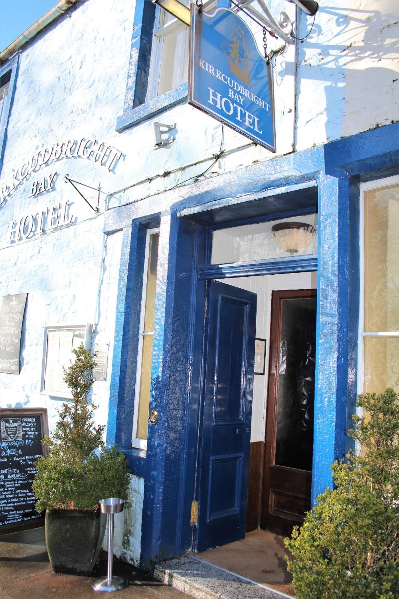 The Kirkcudbright Bay Hotel Bagian luar foto