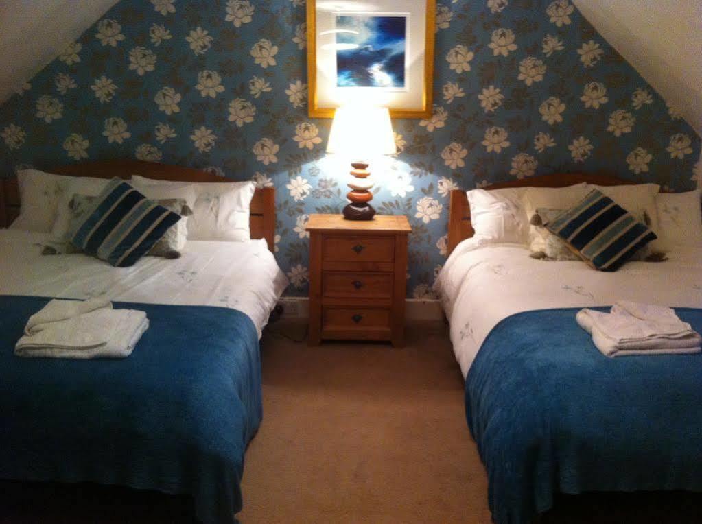 The Kirkcudbright Bay Hotel Bagian luar foto